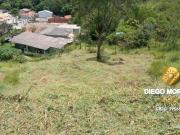 Terreno à venda em bairro residencial de Terra Preta