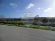 Terreno à venda em Casais de Baixo