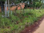 Terreno à venda em Itapuã