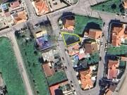 Terreno à venda em Loures