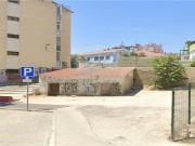 Terreno à venda em Loures