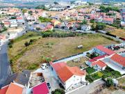 Terreno à venda em Loures