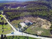 Terreno à venda em Olho Polido