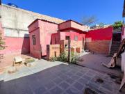 Terreno à venda em Vila Santa Mônica