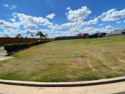 Terreno à venda no Alphaville Dom Pedro 2 Campinas