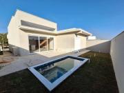 Casa com 3 dormitórios para venda ou aluguel no...