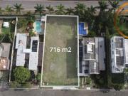 TERRENO À VENDA NO CONDOMÍNIO AMOBB, COM 716M², JARDIM...
