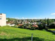 Terreno à venda no Condomínio Campos de Santo Antônio em...