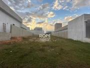 Terreno à venda no Condomínio Lagos D&apos icaraí em...