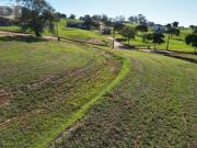 Terreno a Venda no Condomínio Riviera de Santa Cristina...