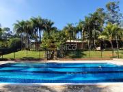 Terreno à venda no Condomínio Terras de Santa Teresa em...