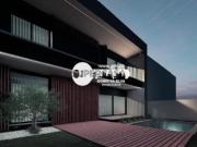 Terreno c/ 346m2 p/ construção de Moradia de Gaveto