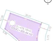 Terreno colindante con área verde en parte lateral y...