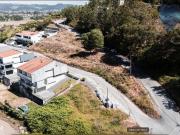 Terreno com 1850m2 para construo