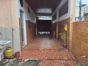 Terreno com 1 Casa + 1 Apartamento + 2 lojas na Taquara...