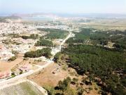 Terreno com 22.000m2 junto à baía de Salir do Porto