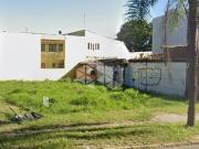 Terreno com 300 m² de esquina a 100 metros da Av Boqueirão