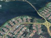 Terreno com aproximadamente 1.500m² de área total na QL...
