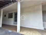 Terreno com construãães