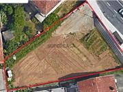 Terreno com dois lotes em Gondomar