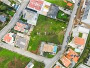 Terreno com PIP aprovado para 3 moradias geminadas