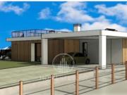 Terreno com Projeto Aprovado e Construção Iniciada...