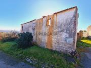 Terreno com ruína e projeto de construção aprovado