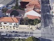 Terreno com projeto para duas moradias geminadas + loja