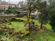 Terreno Urbano com Runa para Reconstruo | Arosa e...