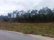 Terreno com uma área total de 10.796 m2