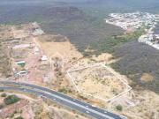 Terreno comercial sobre Fray Junípero Serra