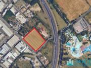 Terreno commerciale in vendita a Milano