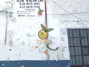 TERRENO CON 240m2. FRENTE DE LA UNIDAD ADMON GDL Y LA...