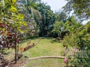 Terreno con bungalow en vista hermosa