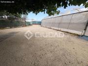 Terreno con casa de campo en Cam. La Jara