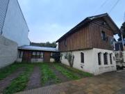 Terreno con casa en venta en centro de san martin de los...