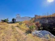 ¡TERRENO CON CONSTRUCCIÓN A 5 MIN DE LA AUT. MÉX ACA!...