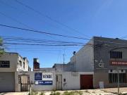 Terreno con Construcción a Refaccionar en Martín Zapata...