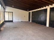 Terreno con Jardín y Uso de Suelo MIXTO sobre Avenida...