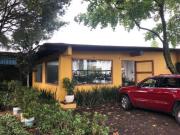 Terreno con oficinas