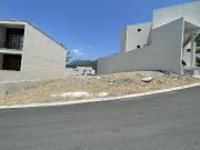 TERRENO CON PROYECTO EN VENTA EN LADERAS CARANDAY CN URO