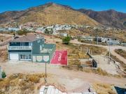 TERRENO CON VISTA A LA CIUDAD