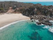 Terreno con vista al mar