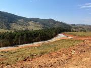 Terreno de 1000 metros no condomínio em Piracaia SP