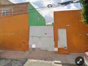 Terreno de 292m² con Casa Rentable en Zona...