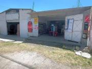 Terreno de 2,154 M2 con Tienda, Bodega y Hotel en Obra...