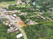 Terreno de 3 Hectáreas con Frente a Vía Asfaltada y Río...