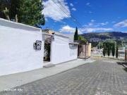 Terreno de 594 M2 en Urbanización, Conocoto