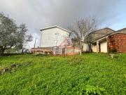 Terreno de 601 m2 com moradia T5 em Santa Clara, Coimbra