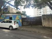 Terreno de esquina à venda no Butantã